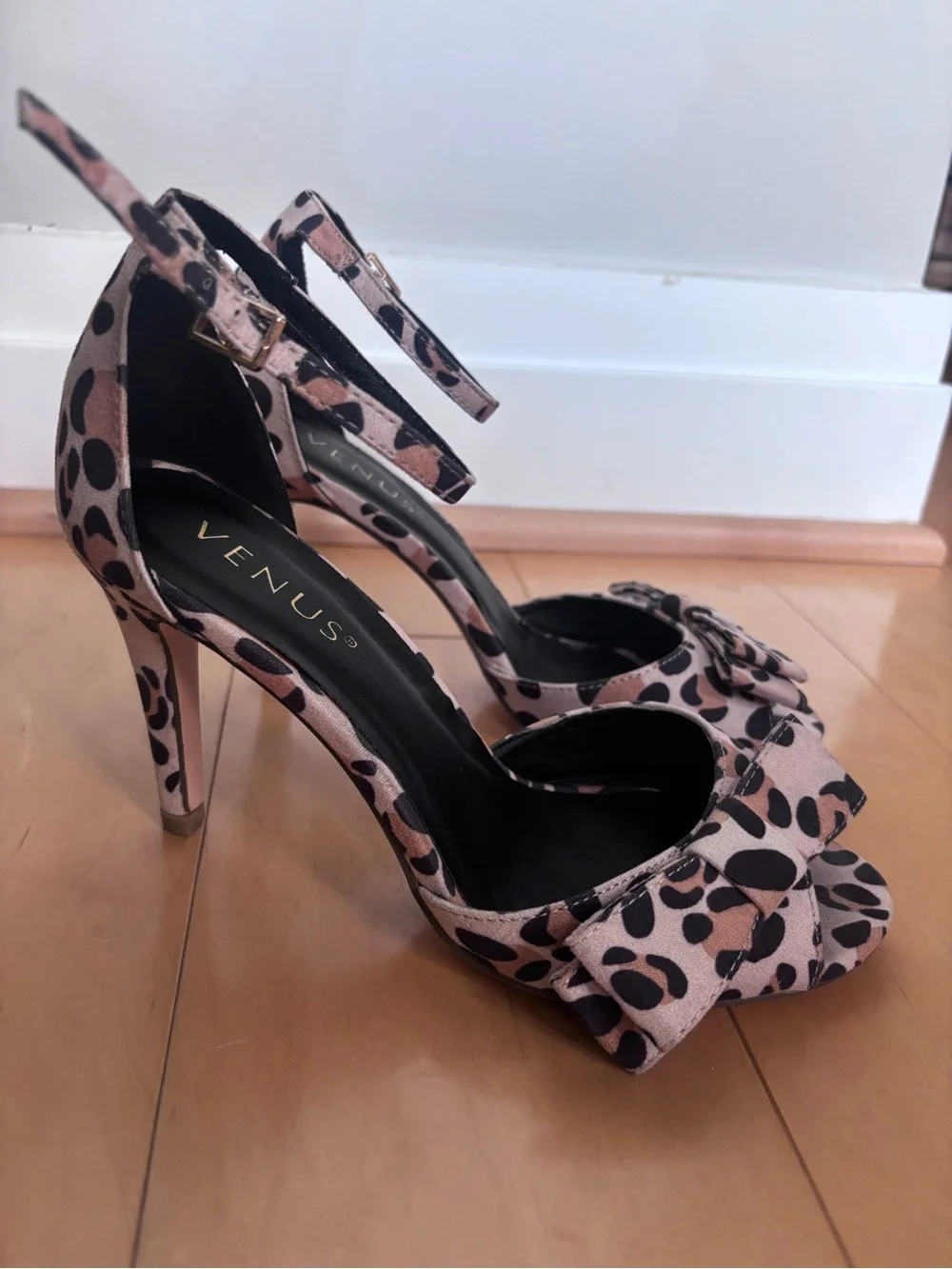VENUS Pink Leopard Print Bow Ankle-Strap Heels